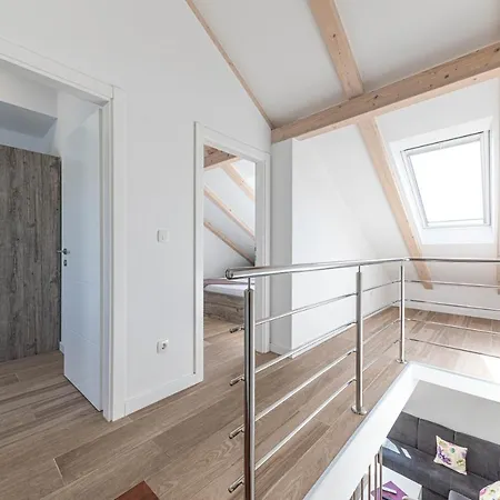 Panoramic View And Sea Apartment *