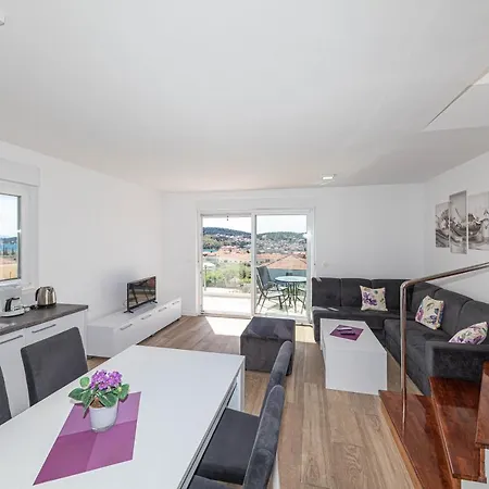 Апартаменты Panoramic View And Sea *